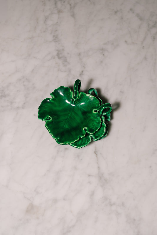 Folha verde de cerâmica