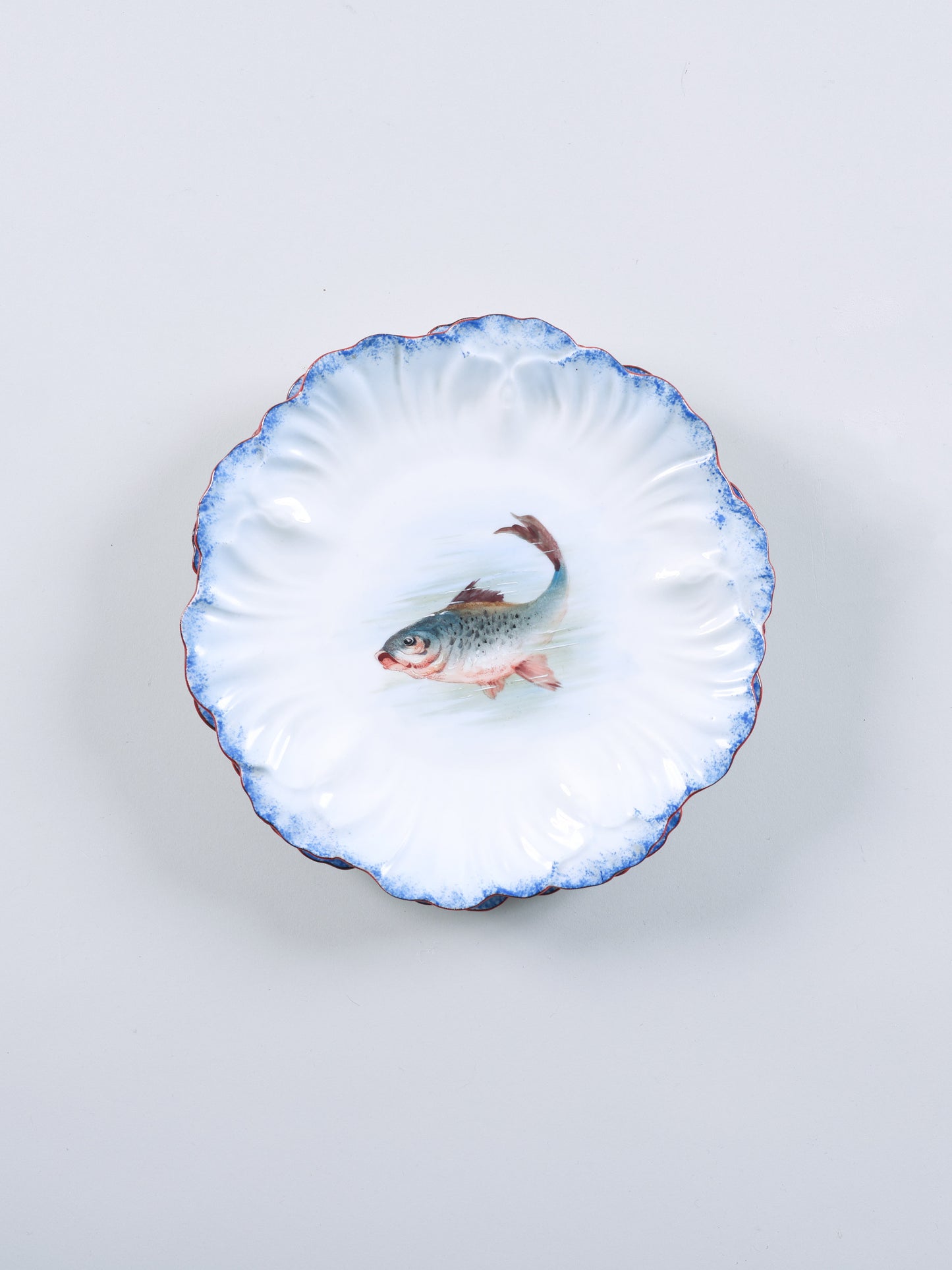 Prato de Porcelana Limonges com Peixe Pintado à Mão 5